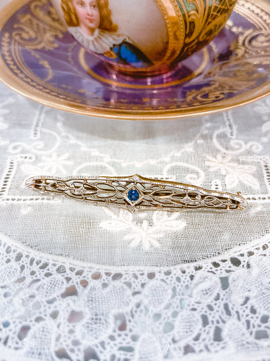 Antique Art Deco 14K Yellow Gold Blue Gemstone Filigree Bar Pin Brooch