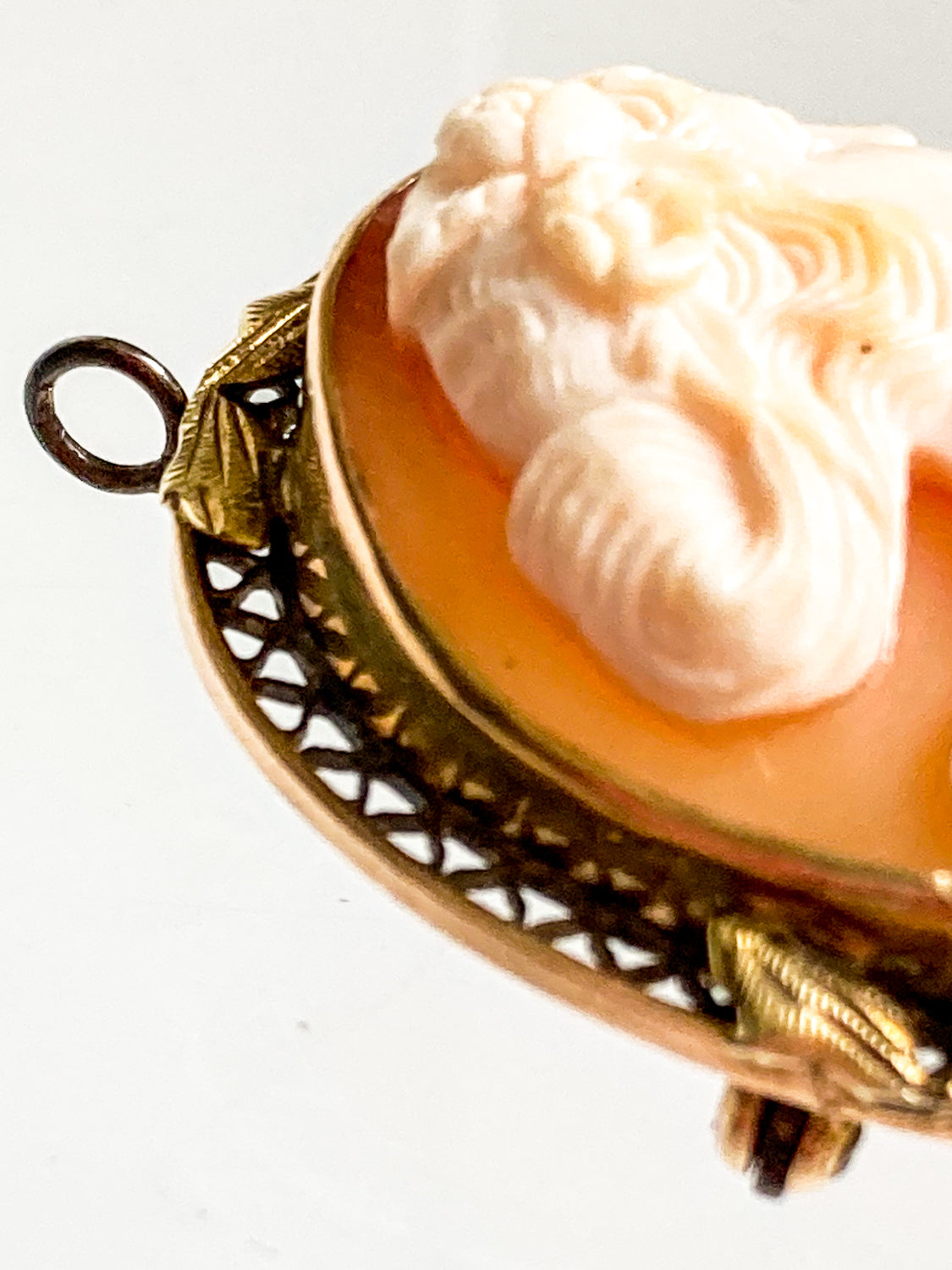 Antique 14K Gold Italian Oval Cameo Convertible Brooch Pin Pendant pendant loop