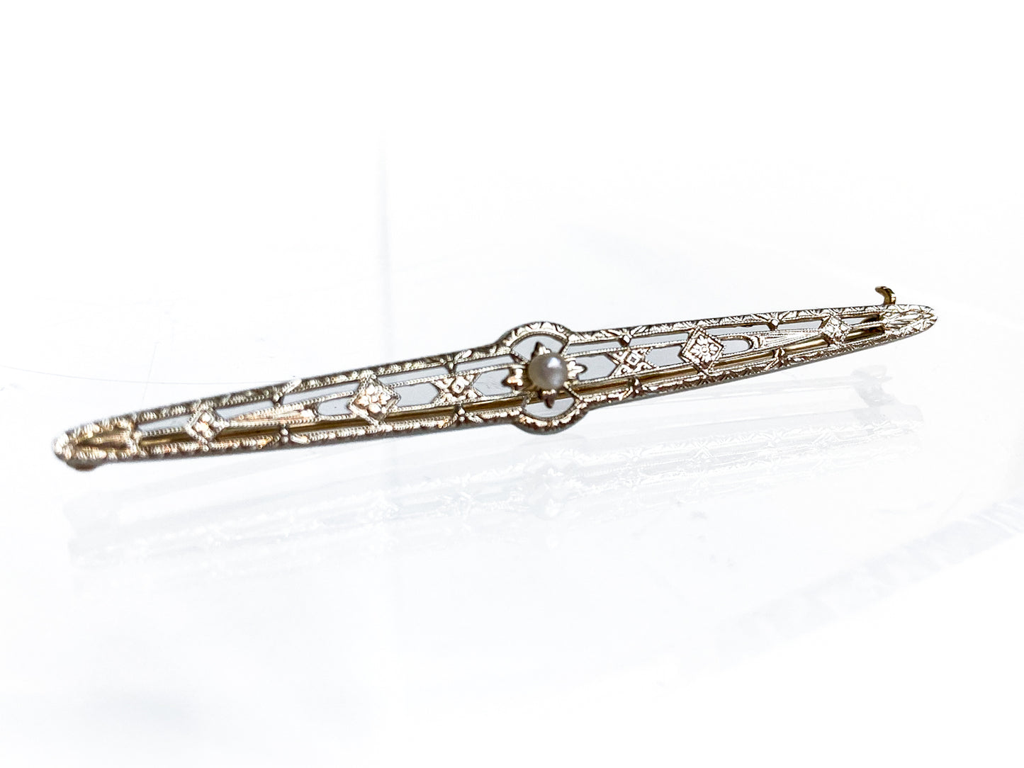 Antique Art Deco 10K Yellow Gold Seed Pearl Filigree Bar Pin Brooch