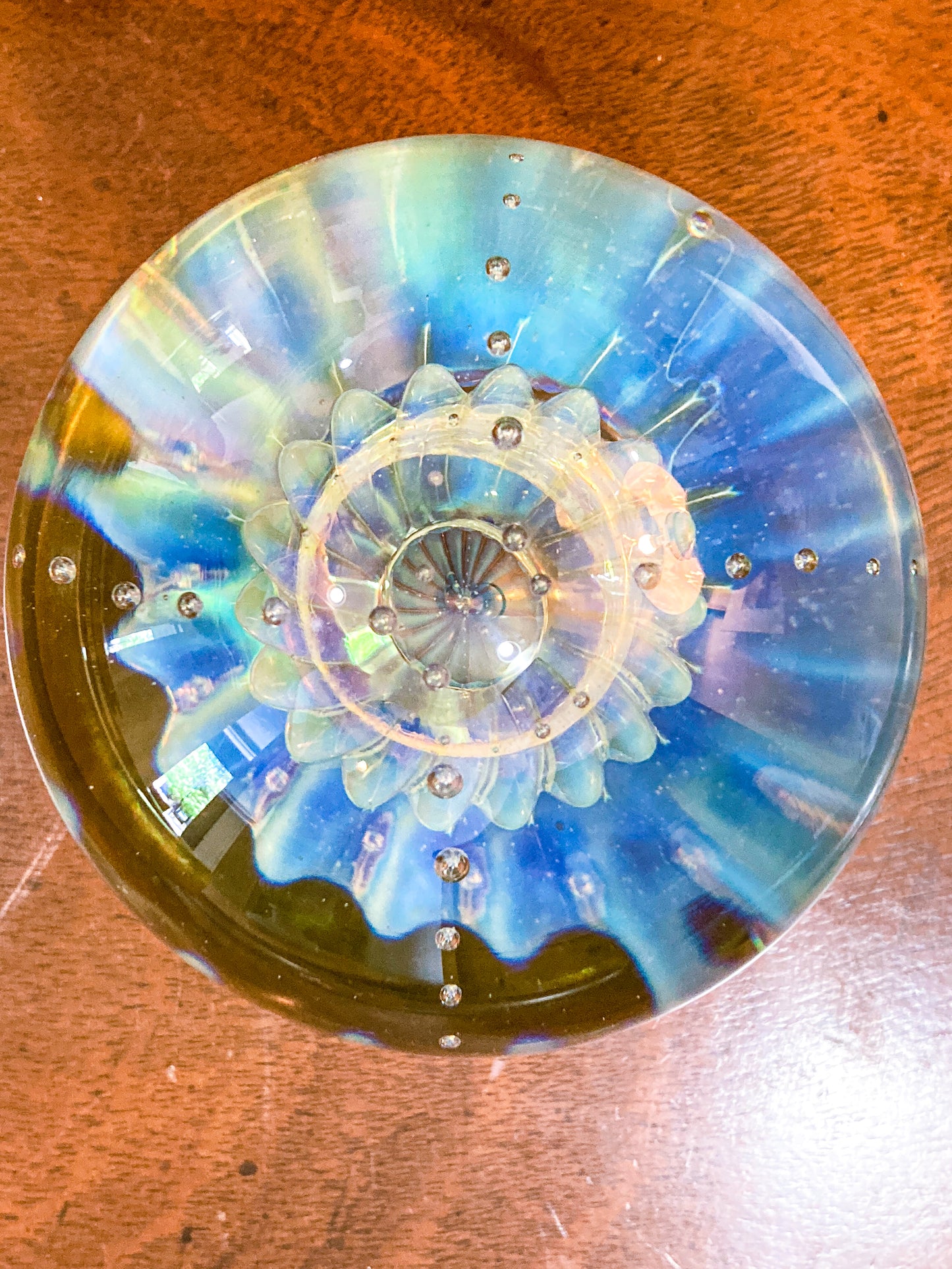 1999 Robert Eickholt Hand Blown Opalescent Jellyfish Glass Paperweight Top