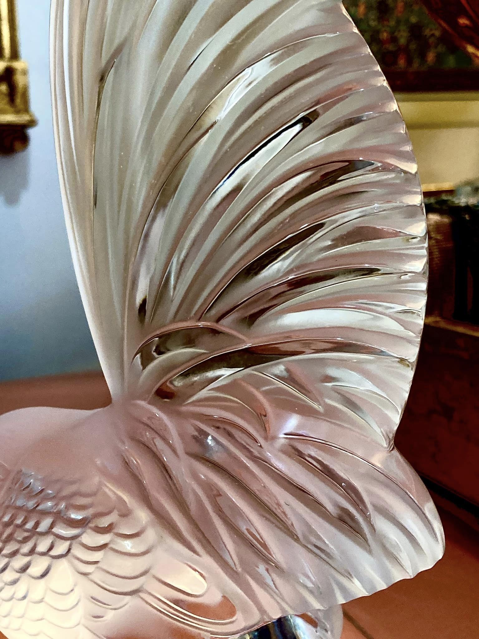 20th Century  Lalique Frosted Clear Crystal Rooster Figurine Sculpture