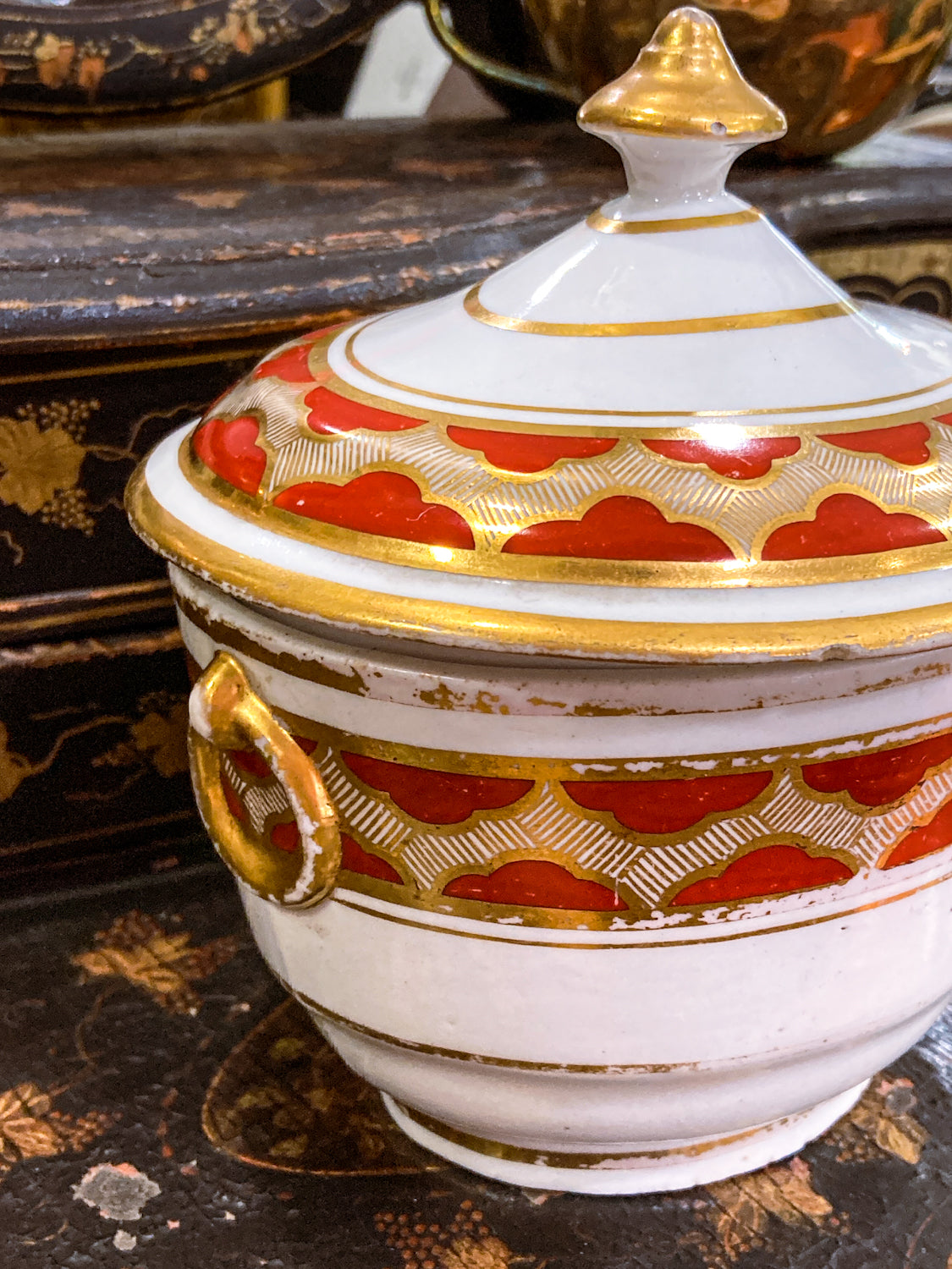 Antique 19th Century English Gilt Gold Iron Red Decorated Covered Porcelain Sugar Bowl