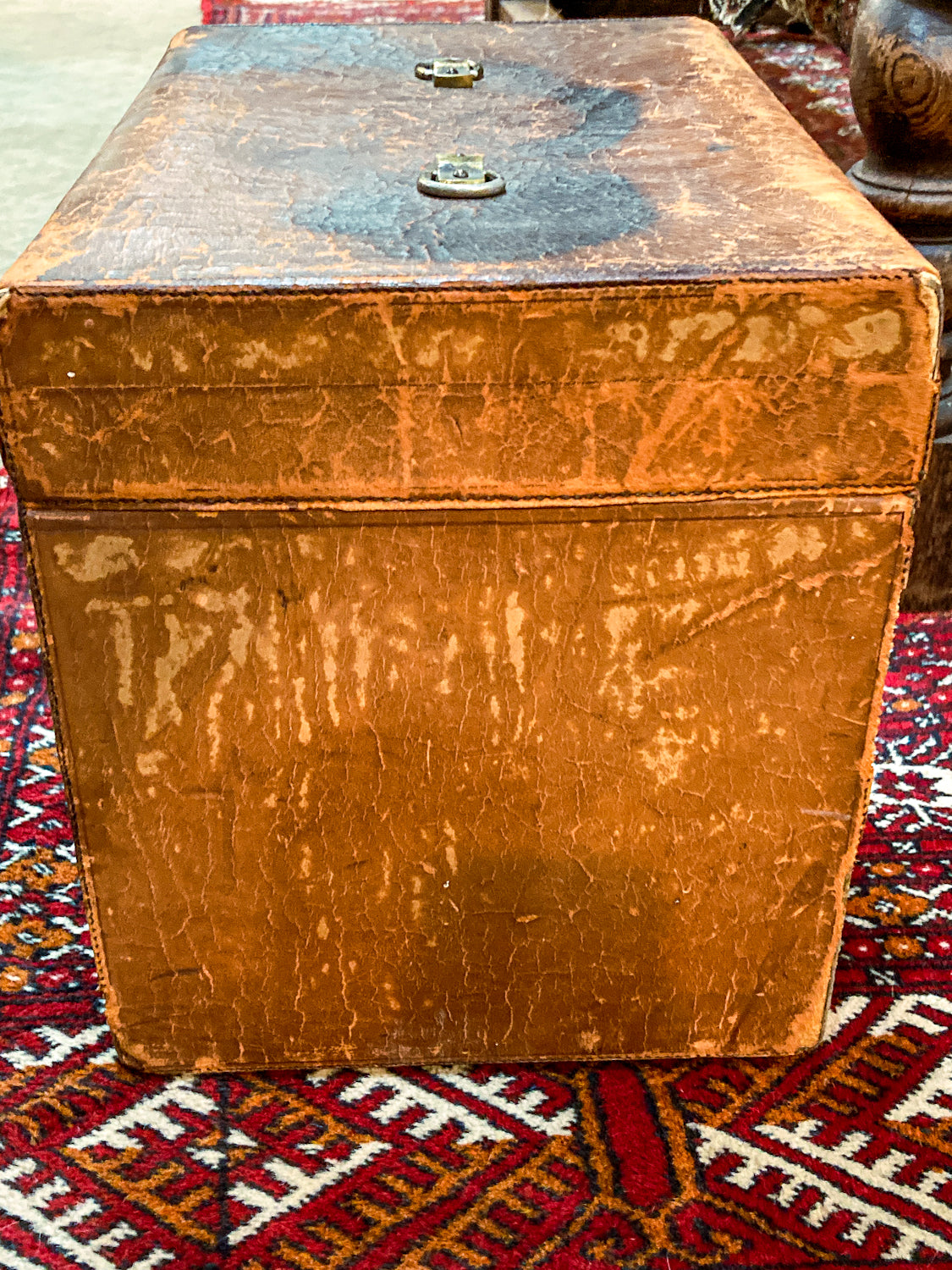 Antique Edwardian Leather Red Lined Carrying Travel Luggage Hat Box