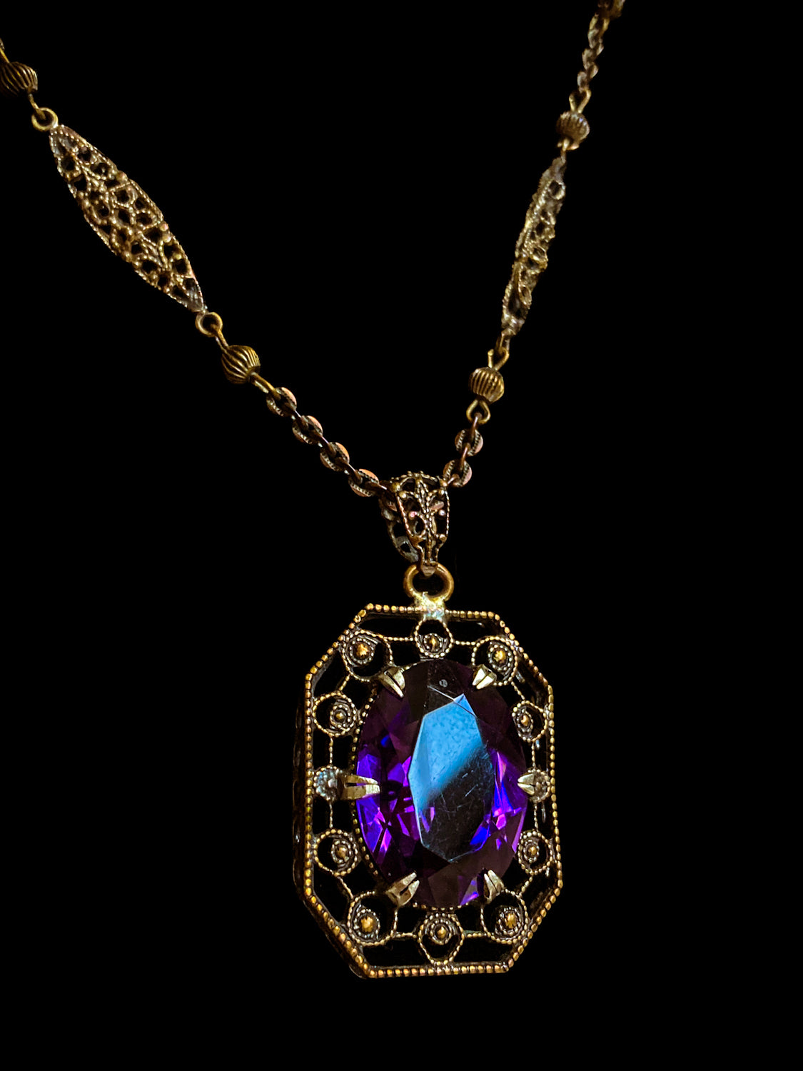 Antique Art Deco Purple Faux Amethyst Filigree Pendant Necklace