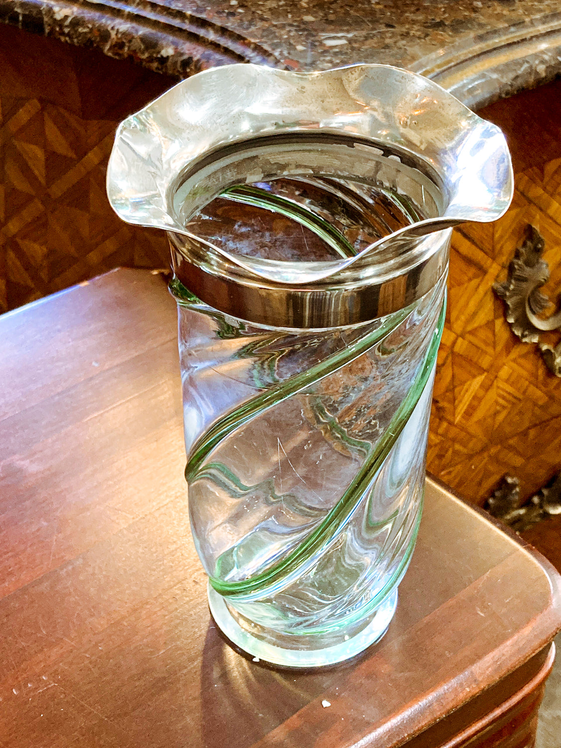 Antique 1908 English Handblown Green Swirl Sterling Silver Ruffle Rim Vase