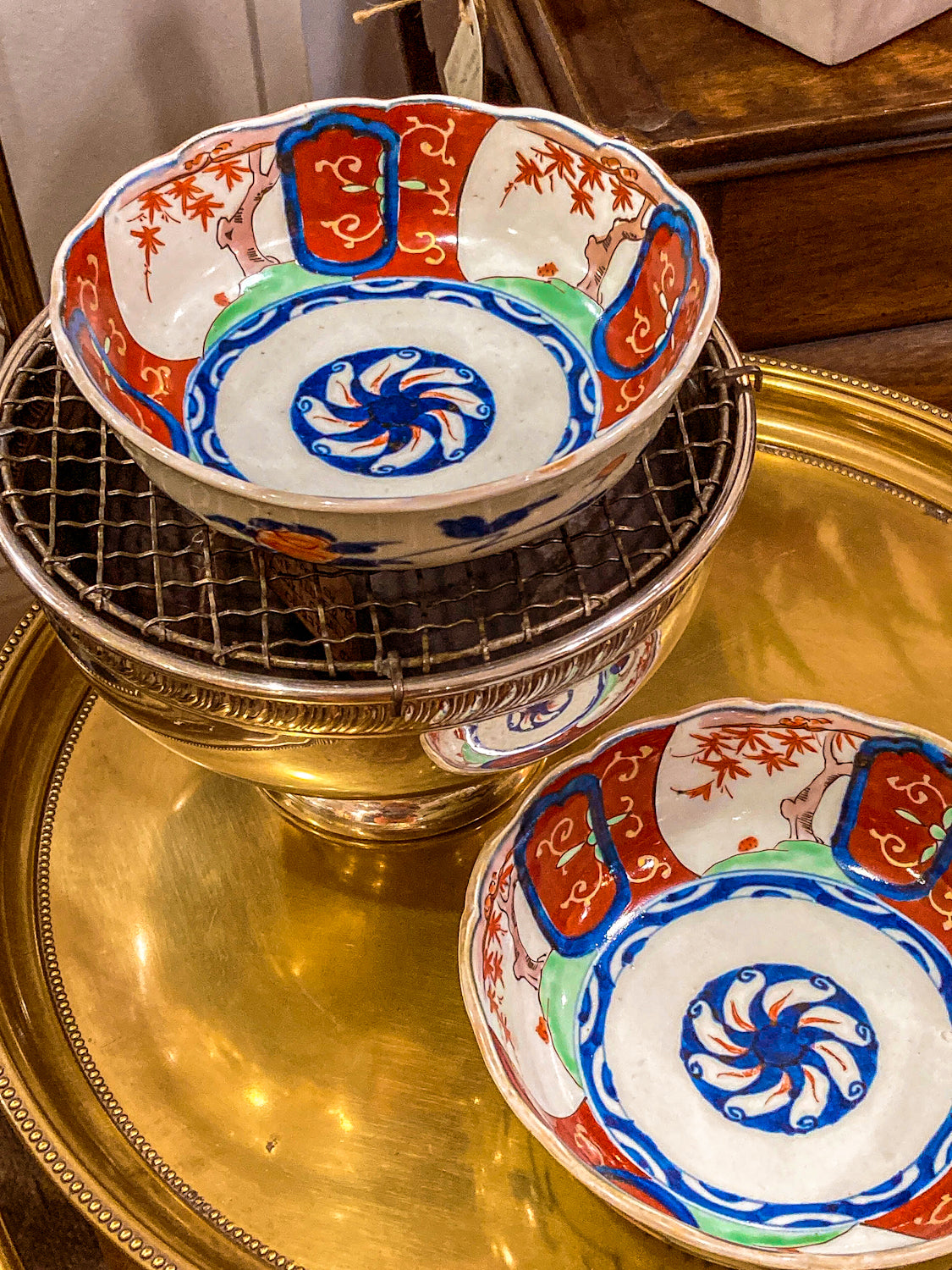 Pair Antique Japanese Meiji Period Fox Theme Red Blue Imari Porcelain Bowls