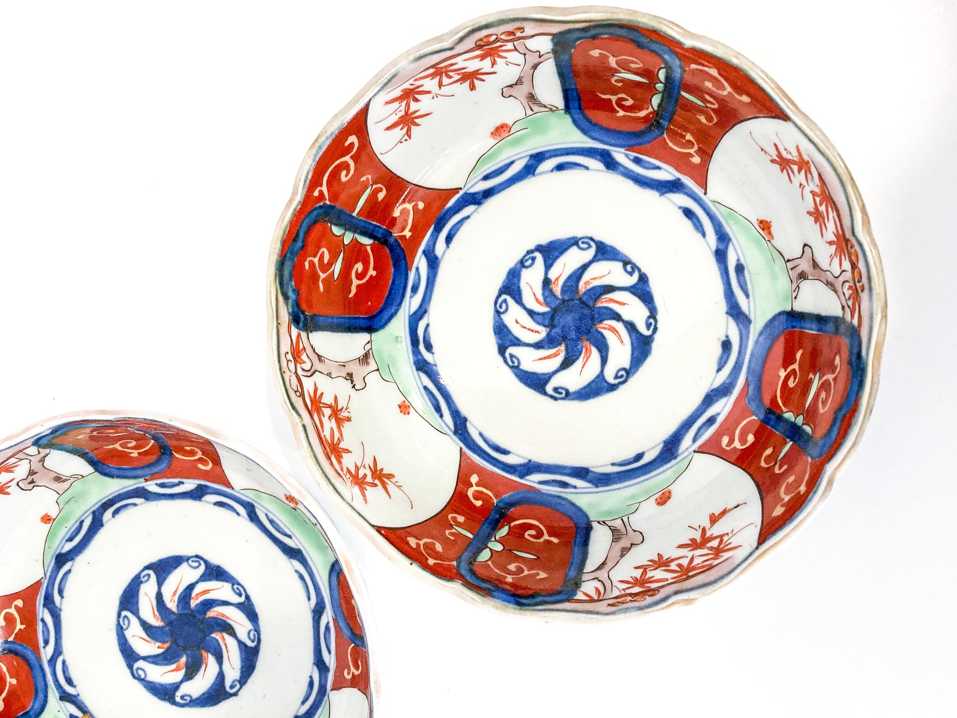 Pair Antique Japanese Meiji Period Fox Theme Red Blue Imari Porcelain Bowls