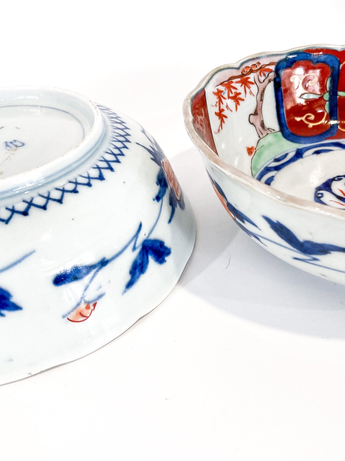 Pair Antique Japanese Meiji Period Fox Theme Red Blue Imari Porcelain Bowls