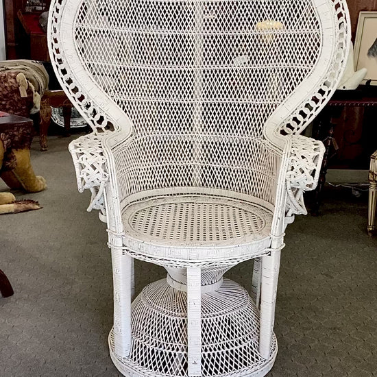 Gorgeous Vintage Antique-Inspired Intricately Woven White Wicker Peacock Chair Video
