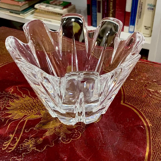 Vintage Clear Crystal Glass Scalloped Splash Orrefors Sweden Candy Dish Bowl Video