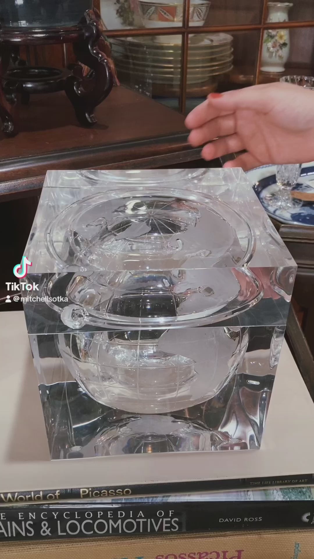 Vintage 1960s Alessandro Albrizzi Clear Lucite Globe Ice Bucket Box Video