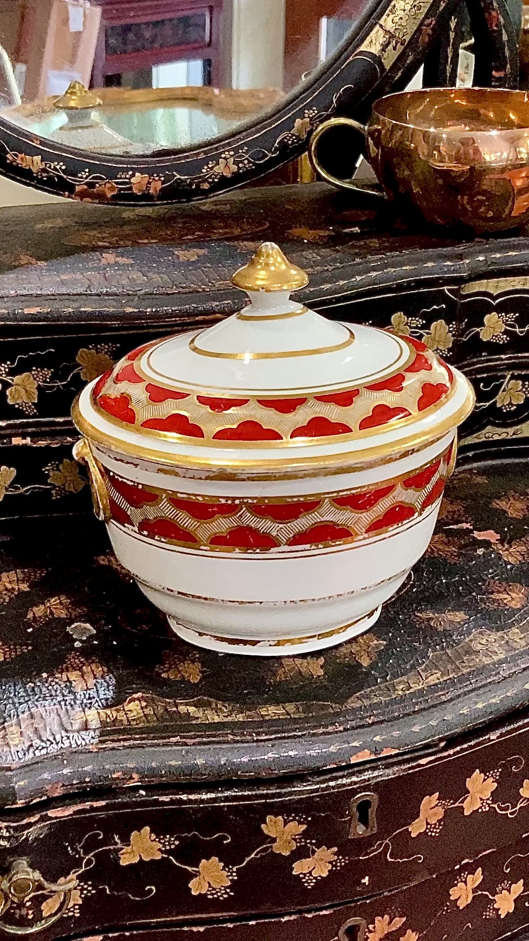 Antique 19th Century English Gilt Gold Iron Red Decorated Covered Porcelain Sugar Bowl Video