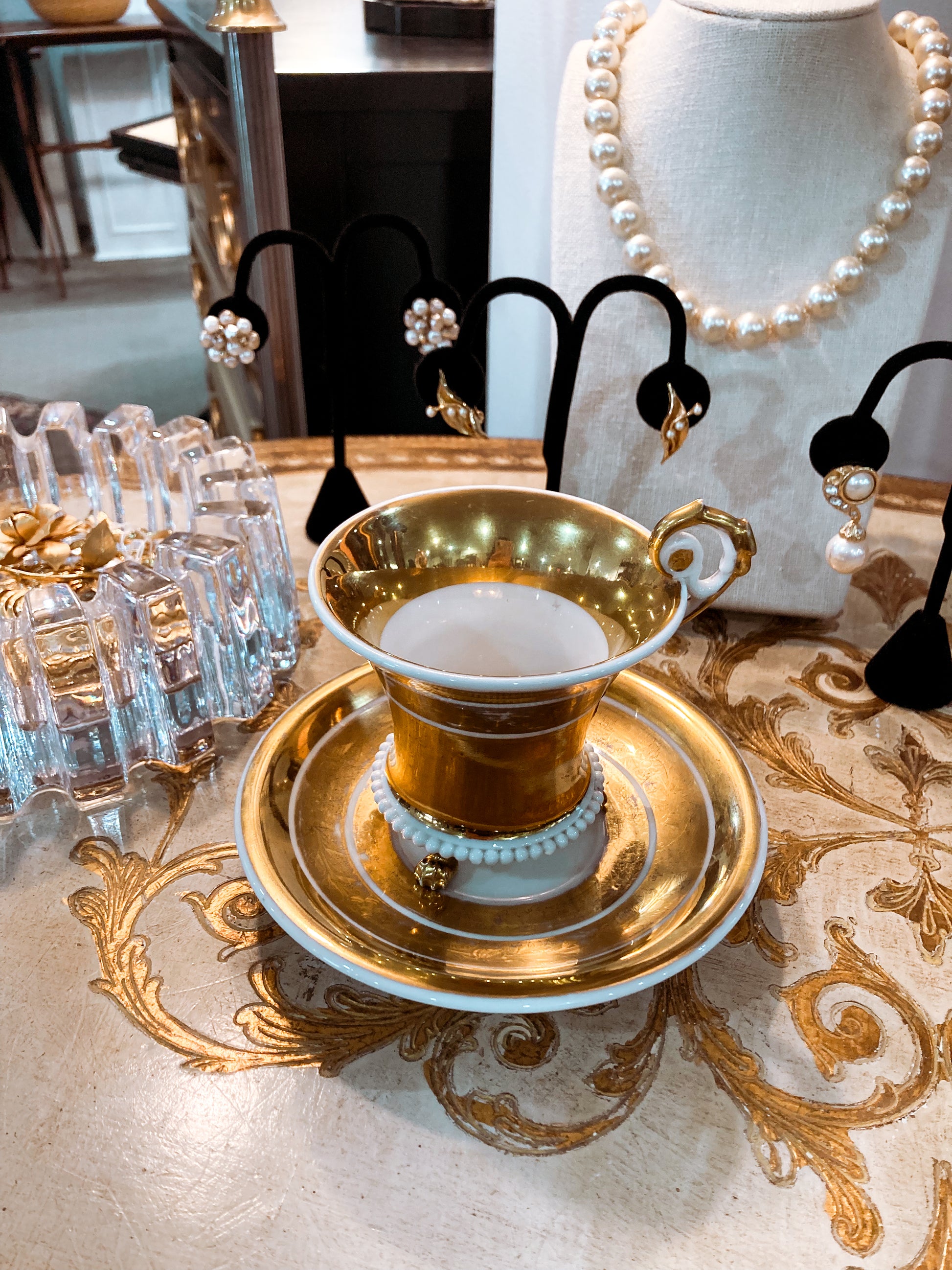 Antique Regal Golden Claw Foot Gilded Porcelain Cup & Saucer Set 2